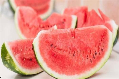 娱乐吃瓜君哑嗓子,揭秘娱乐圈幕后真相